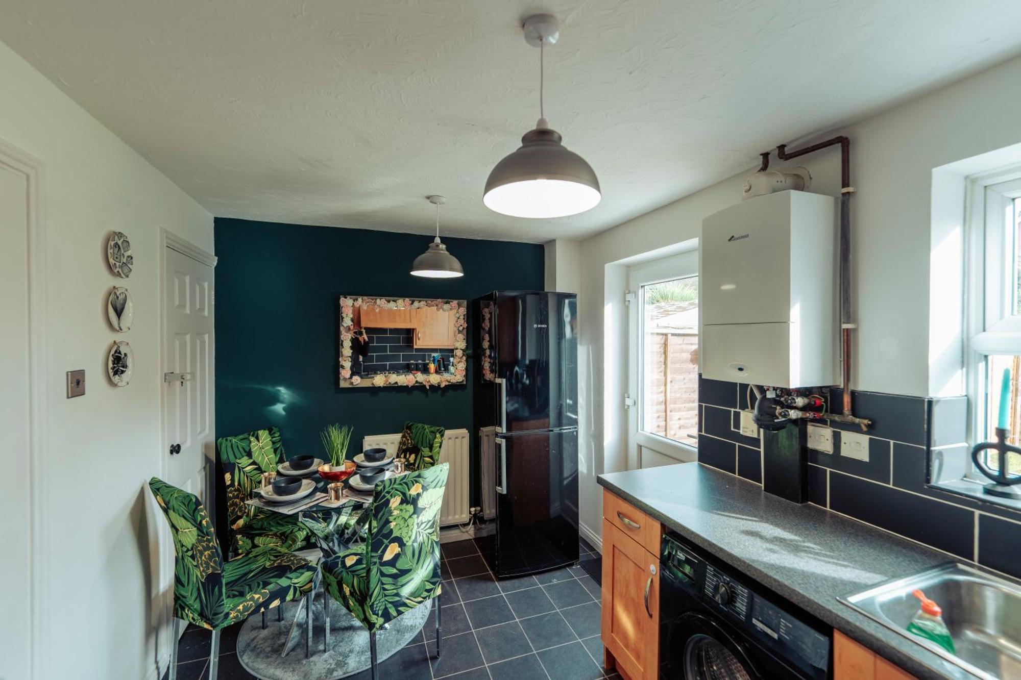 2 Bedroom Peaceful Home, Colchester Mile End المظهر الخارجي الصورة