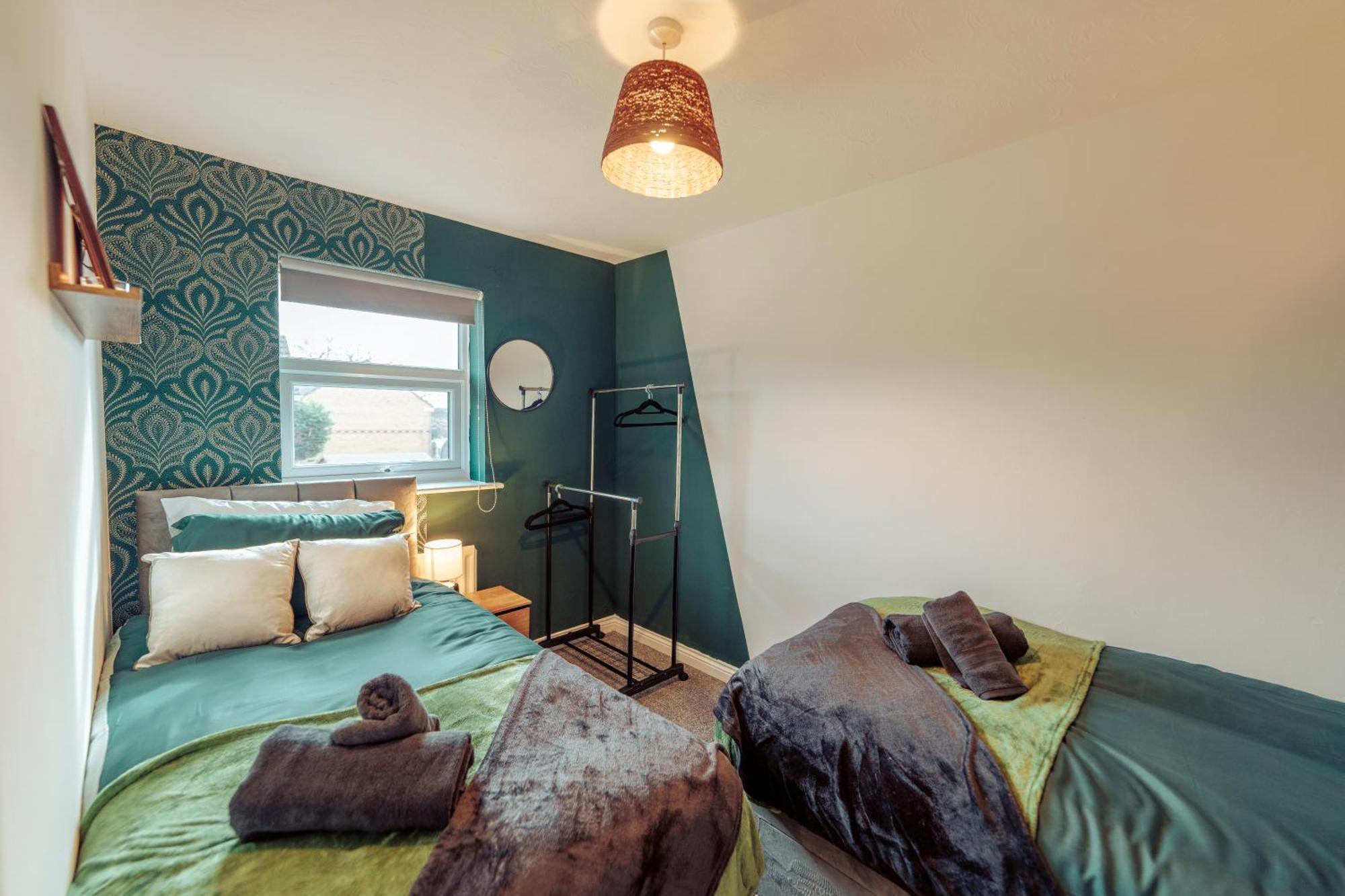 2 Bedroom Peaceful Home, Colchester Mile End المظهر الخارجي الصورة